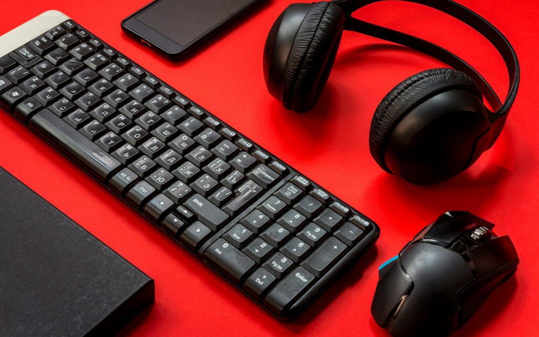 Elevate Your Gaming Experience: 7 Essential Gaming Gear Must-Haves